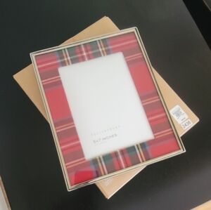 Pottery Barn Stowe Stewart Plaid Frame